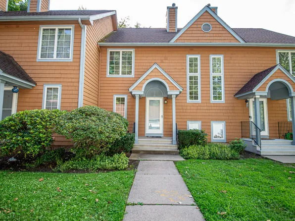 4 Elizabeth Court #4, East Windsor, CT 06016