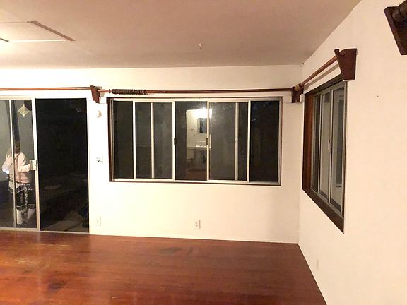 3rd image of 808 El Redondo Ave #1/2