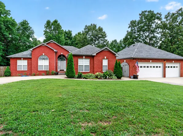 2610 Morrison Ln, Clarksville, TN 37040