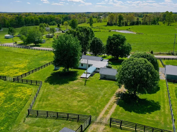 7409 Highway 490, East Bernstadt, KY 40729