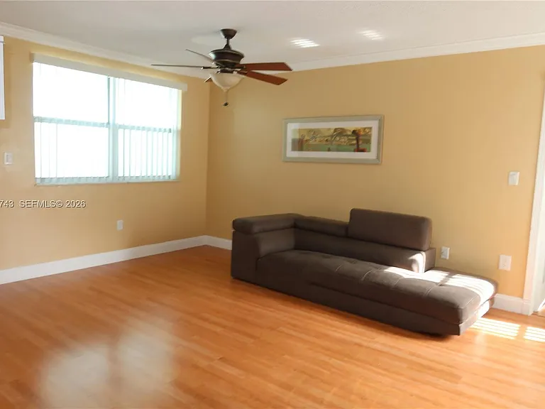 1850 NE 169th St #312 — Photo 10