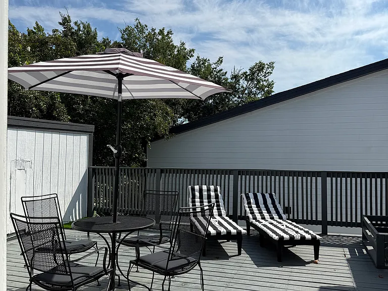 4104 Wycliff Ave — Photo 7
