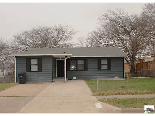 409 Short Ave Photo 1