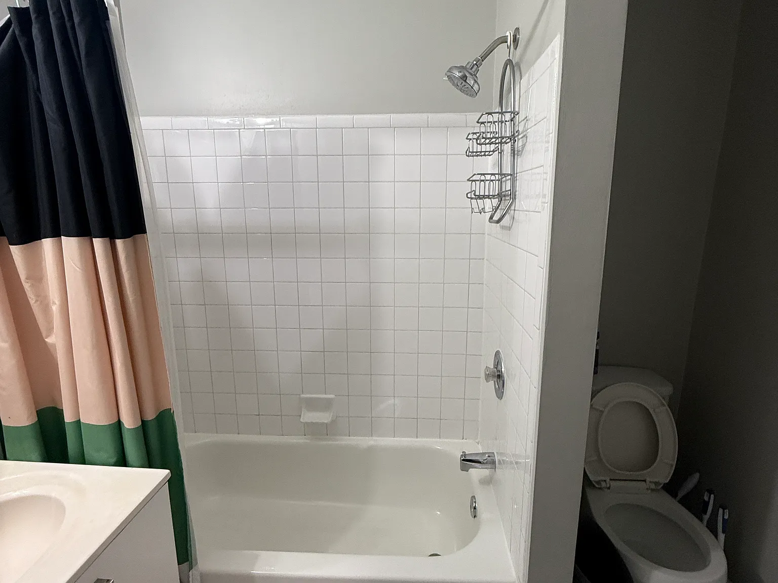 39 N Eden St — Photo 2