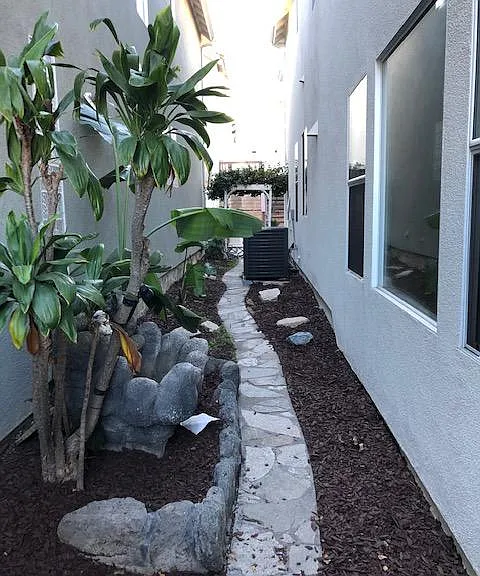 S Poplar Ave — Photo 25