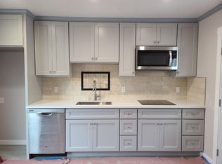 9 Pacific Ave #A, San Bruno, CA 94066