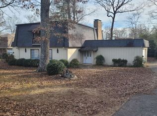 1221 Kenyon Rd, Lake City, GA 30260