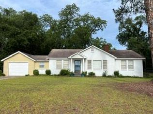 5411 Woodrow Ln, Hahira, GA 31632