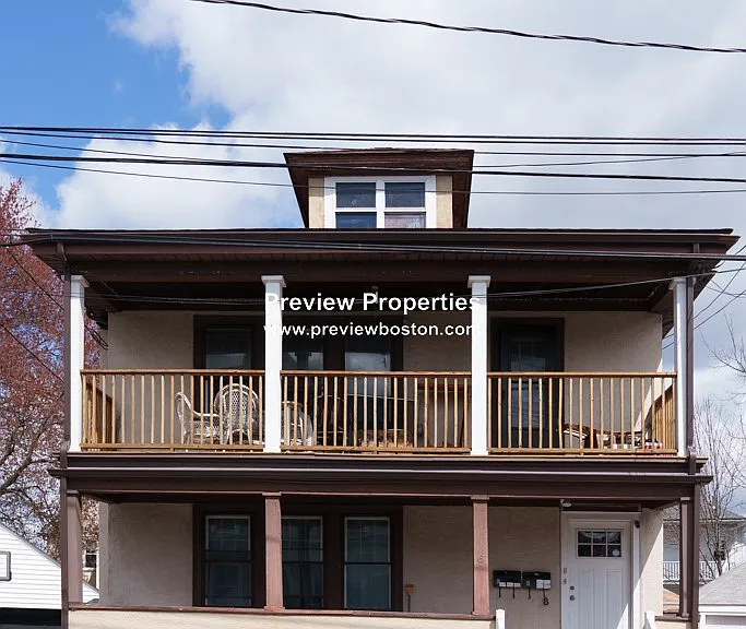 Niles St — Photo 18