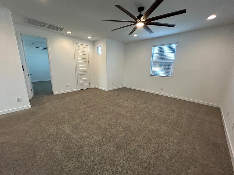 2345 E Castanets Dr — Photo 34
