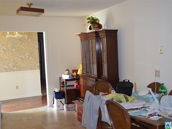 5th image of 1525 Hidden Lake Dr