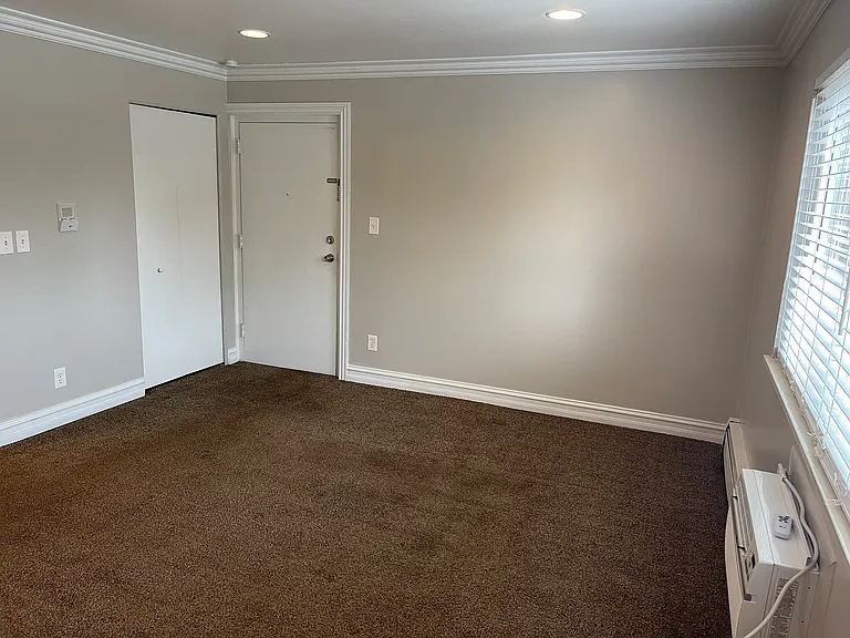 805 Plate St #103 — Photo 4