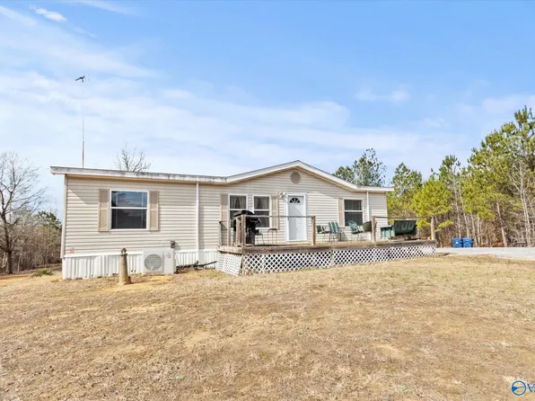 5565 Rock Springs Rd, Gadsden, AL 35905