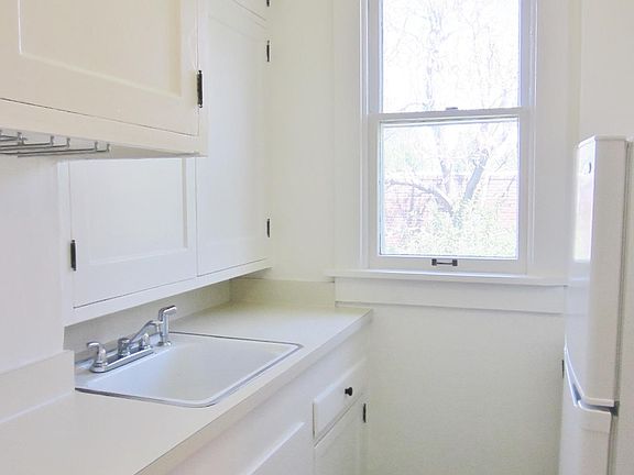 4th image of 1337 E 11th Ave APT 5
