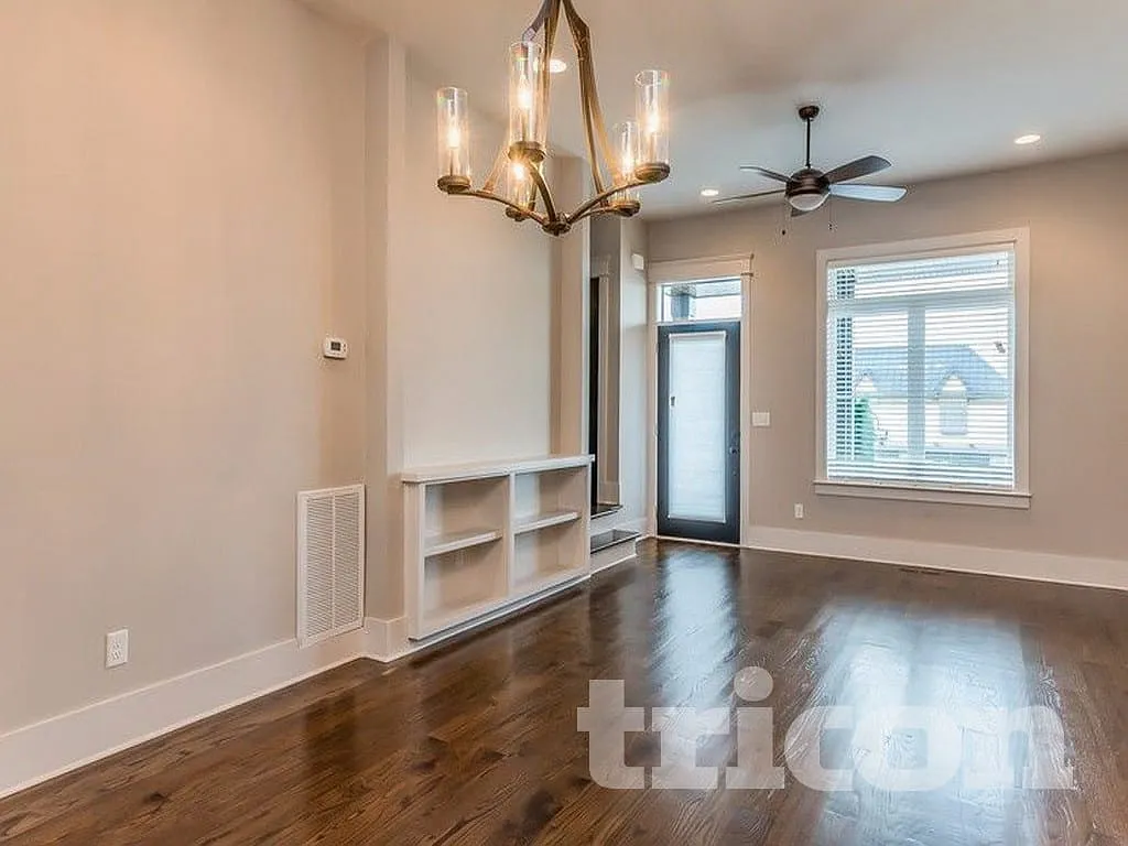 6813 Charlotte Pike, Unit 5 Nashville TN — Photo 3