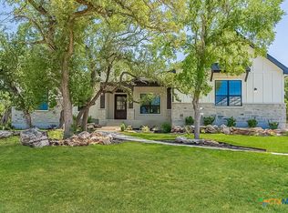 1262 Smoky Loop Rd, New Braunfels, TX 78132