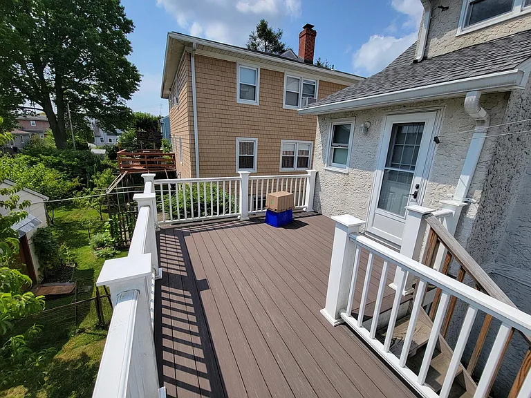115 Rockwell St #1 — Photo 16
