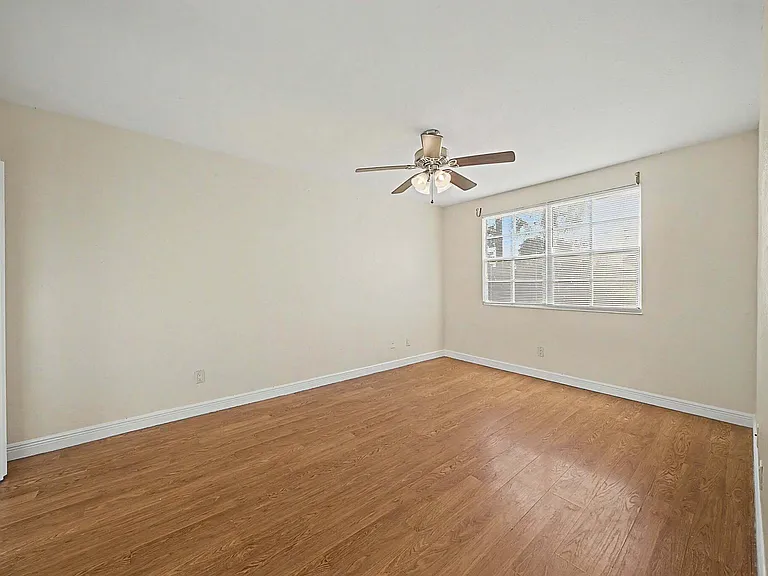 5789 Woodland Point Dr — Photo 41