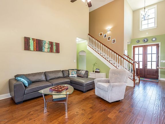 5th image of 6890 Dakota Cir S