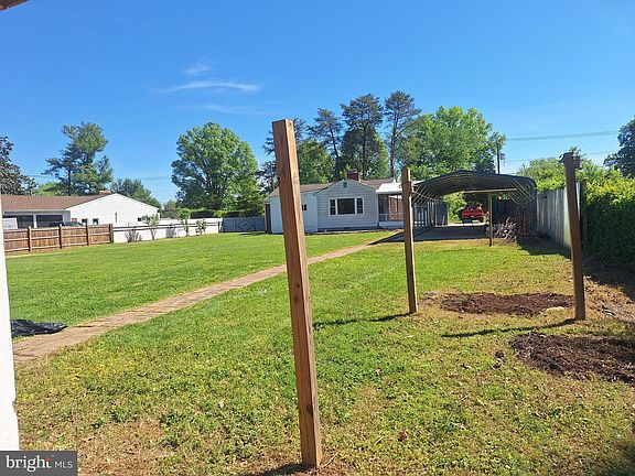 3rd image of 8816 Cooper Rd