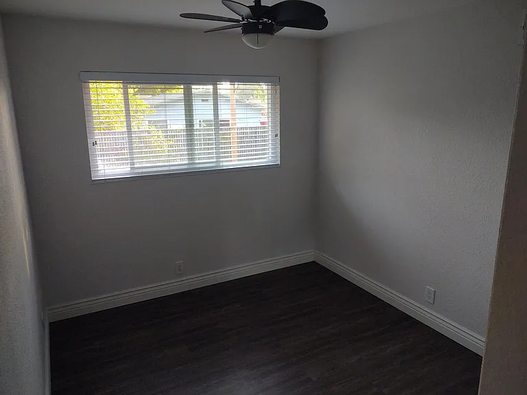 2638 E Olivera Rd — Photo 8
