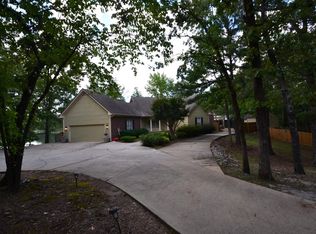 207 Stetson Ln, Alabaster, AL 35007