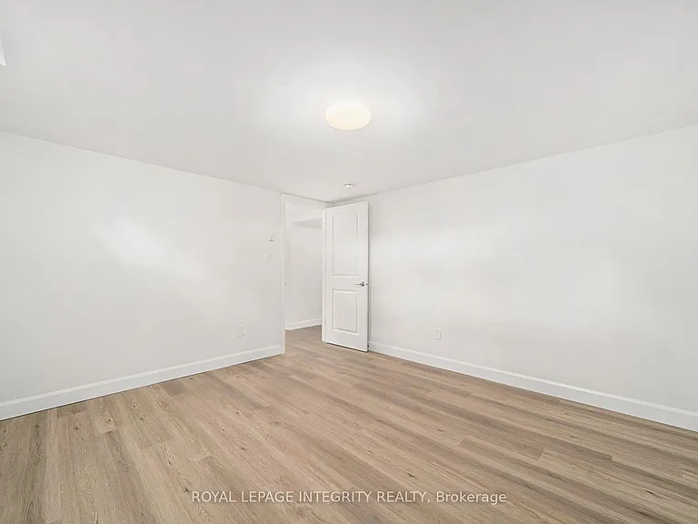 58 Wigan Dr #B — Photo 13