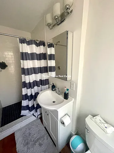 40L Cedar St #1 Photo 1