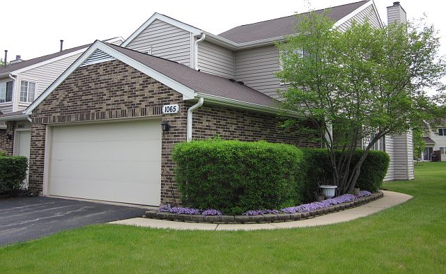 1st image of 1065 Bedford Dr
