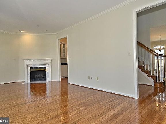 2nd image of 470 Winding Rose Dr