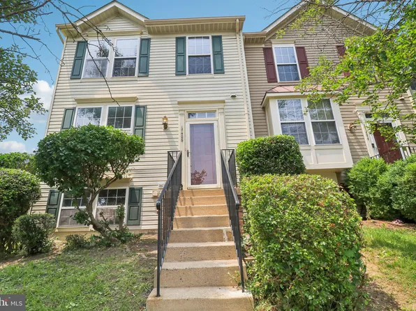 17406 Kagera Dr, Dumfries, VA 22025