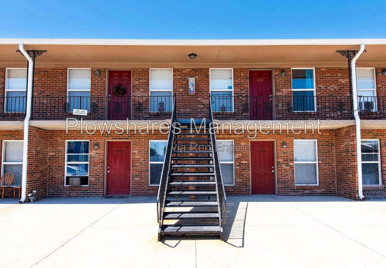 1 bed, 1.0 bath, 500 sqft, $899 — Photo 1