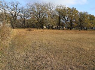 840 Harris Rd, Azle, TX 76020