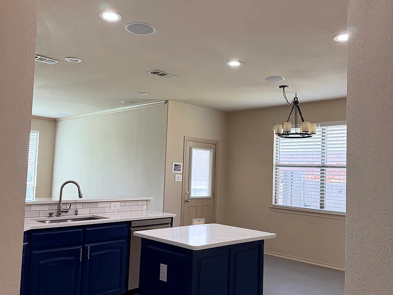 1716 Deer Crossing Dr — Photo 6