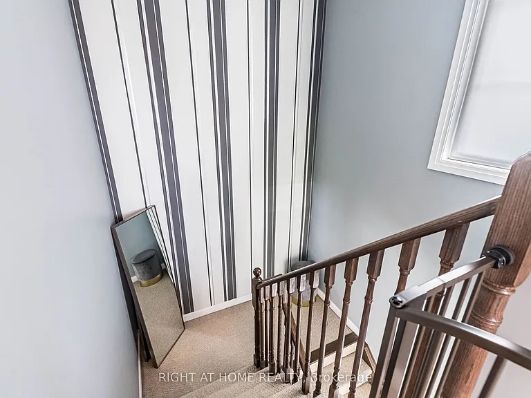 165 Hampshire Way #61 — Photo 27