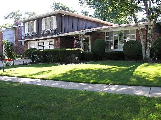 1st image of 345 Strieff Ln