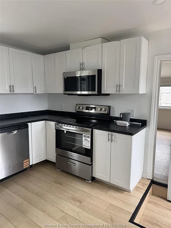Building Photo - 819 Frank Ave #2