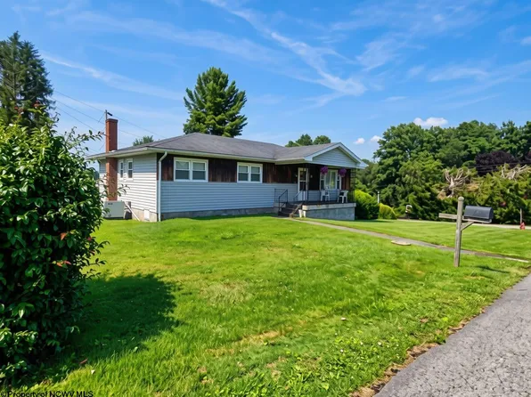 105 Grandview St, Kingwood, WV 26537