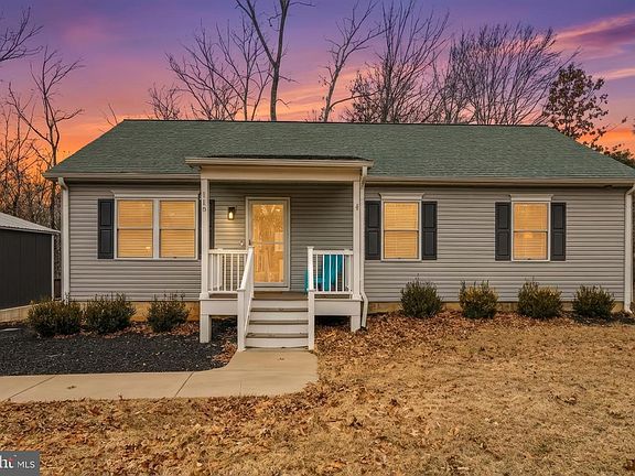 4th image of 115 Madeline Ln