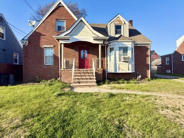 33 Harris St, Carteret, NJ 07008