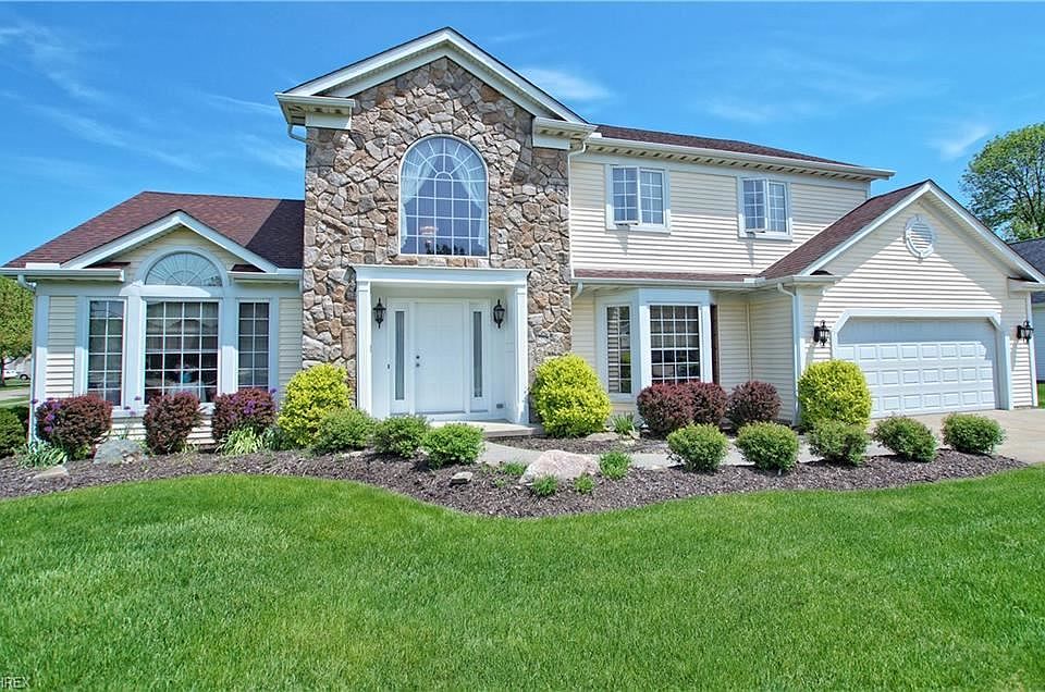 1st image of 363 Leverett Ln