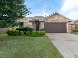 2826 Colt Ln, Dallas, TX 75237