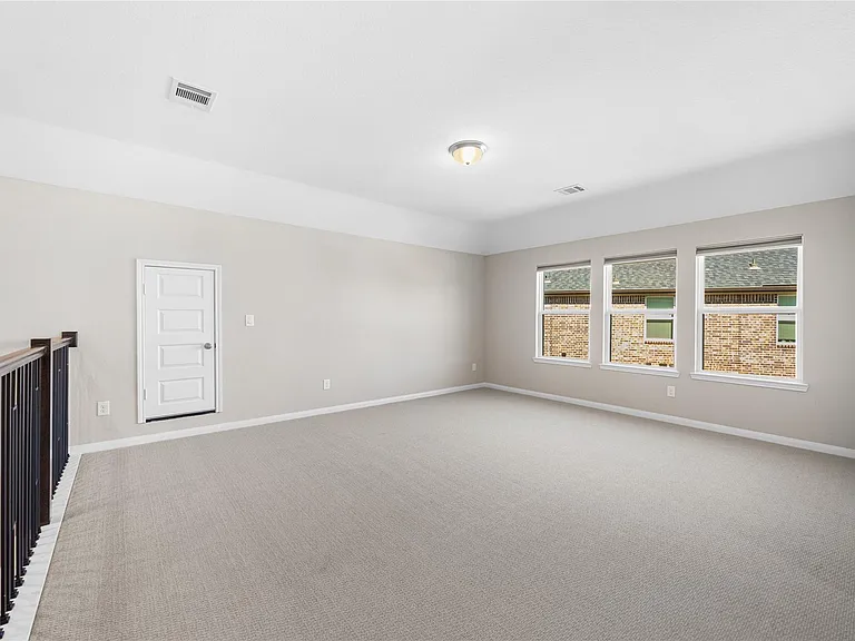 17681 Rosette Grass Dr — Photo 33