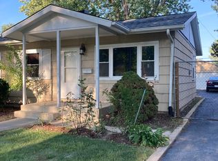 887 Foran Ln, Aurora, IL 60506