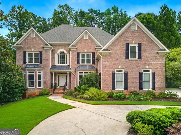 5570 Stoneleigh Dr, Suwanee, GA 30024