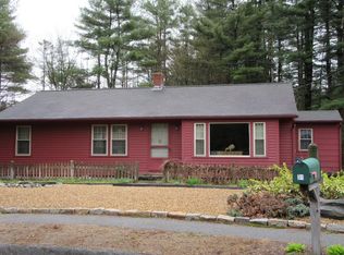 39 Pinebrook Ln, Jefferson, MA 01522