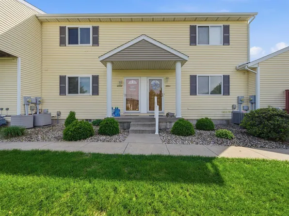 2004 S 2nd Ave, Morton, IL 61550