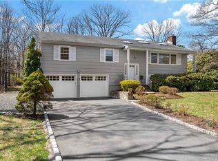 131 Grumman Ave, Norwalk, CT 06851