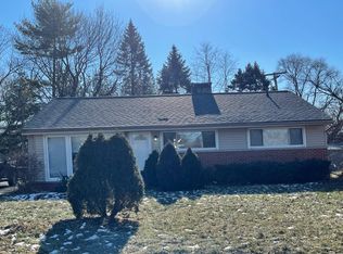 41151 W Ten Mile Rd, Novi, MI 48375