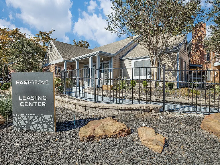 Eastgrove Apartments